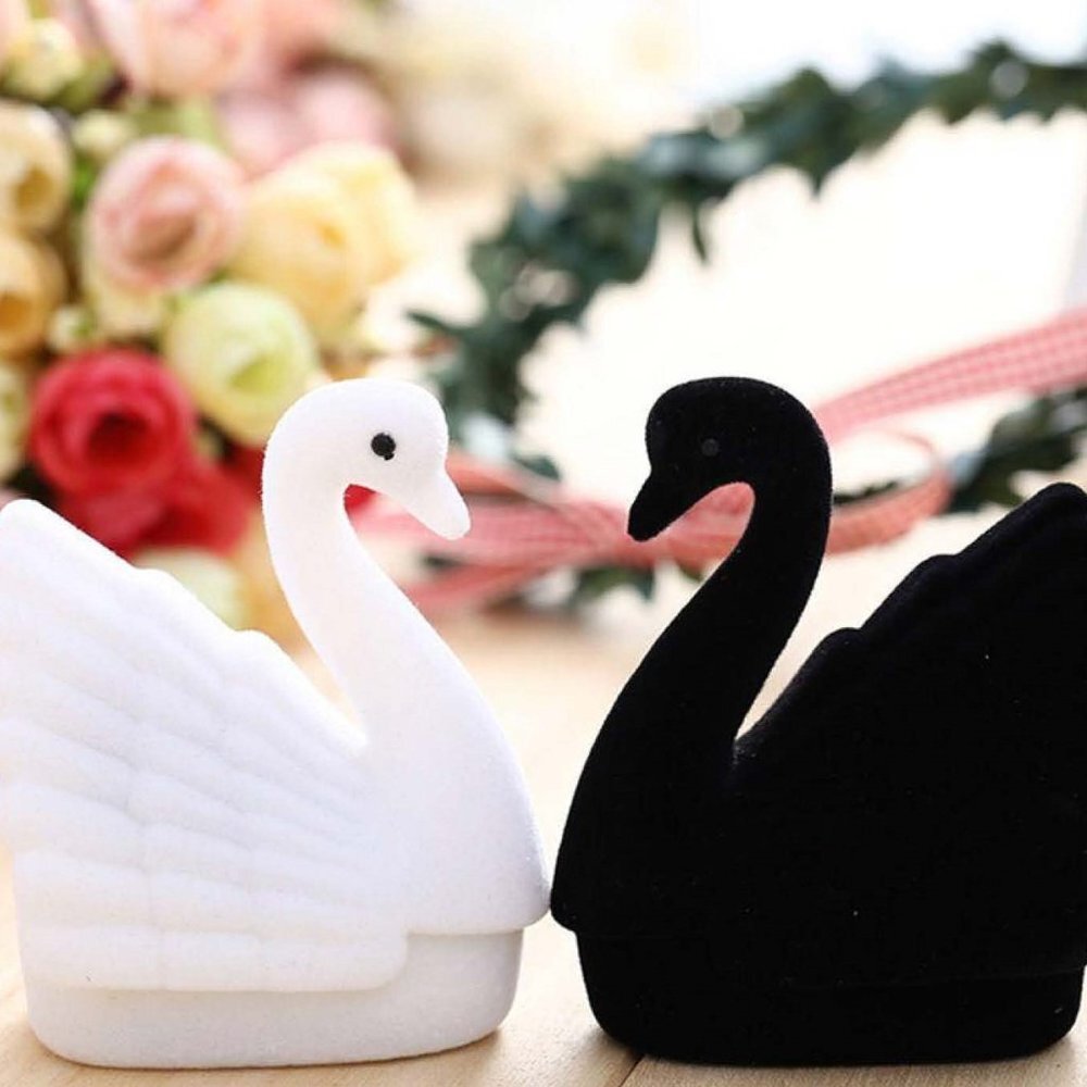 Black Swan Ring Box - Picture 9 of 9